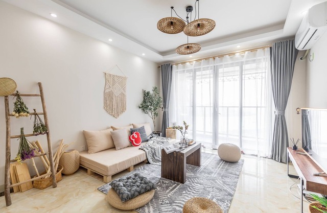 Locals Boutique Apartment WanzaiCEC No.5