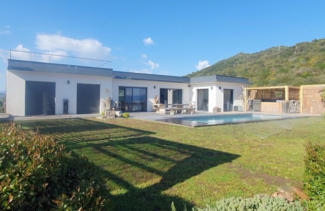 Location Villa à la Semaine Juin/juillet/aout Villa Tout Équipé