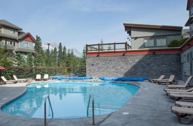 Lodges at Canmore