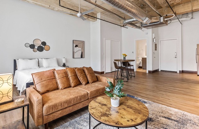 Loft Apartment in the City!