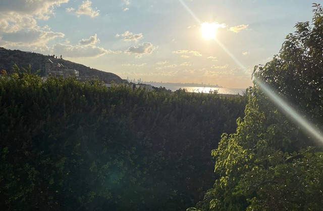Loft at Siwar resort, near Le Royal Hotel, pool,all amenities are included, parking