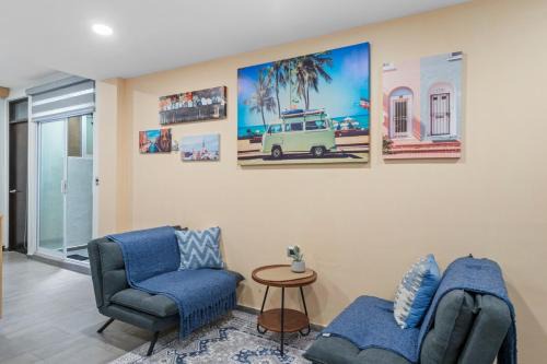 Loft with a king size bed in the historic center