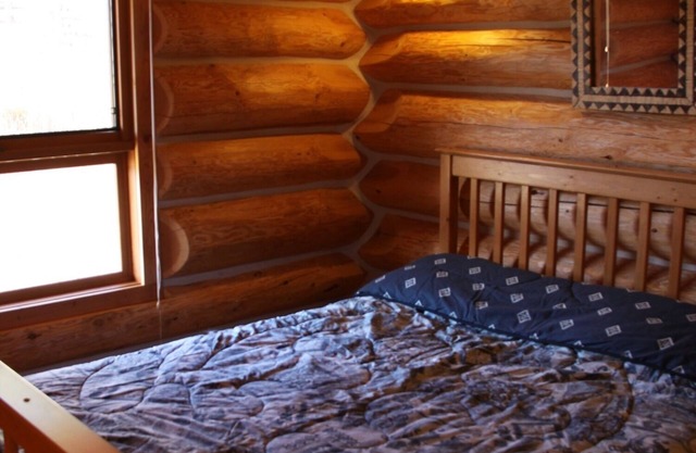 Log Chalet with Mountain views and private lake