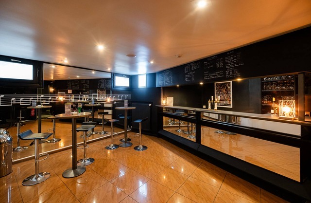 Logis Hotel Restaurant des Acacias Lille Tourcoing