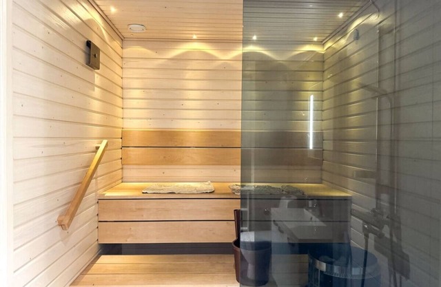 Loimu City Suite with Sauna by BookLapland