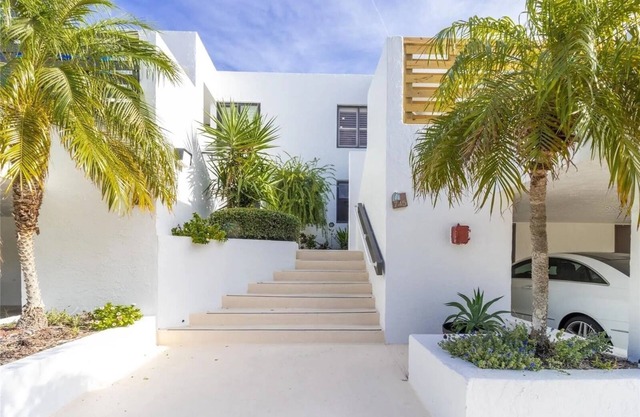 Longboat Key Private Beach Access Condo