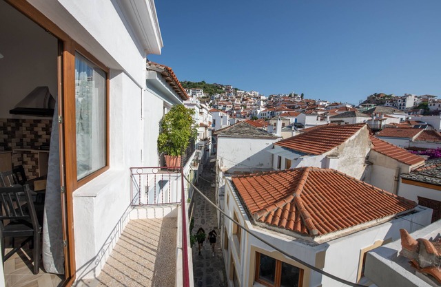 Lovely 1-bedroom Flat In Skopelos