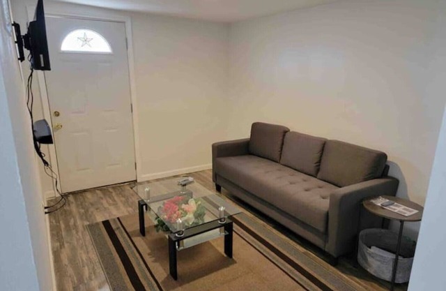 Lovely 1-Bedroom vacation home with 1 free packing