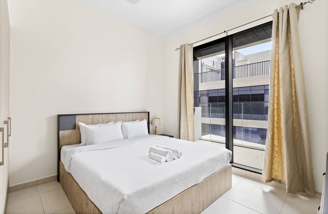 Lovely 1BR Apt in Mirdiff Hills