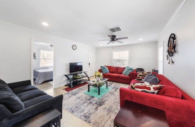 Lovely 3/1-Bedroom vacation home