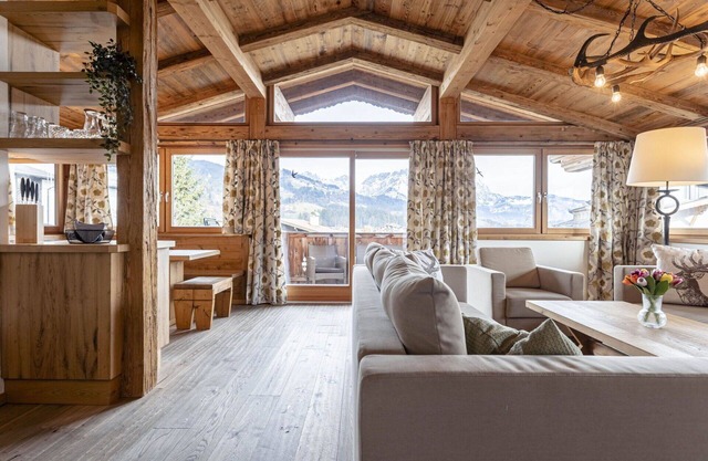Lovely apartment for 4 guests with hot tub, WIFI, TV, balcony and parking