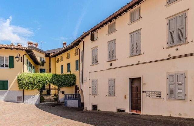 Lovely apartment for 4 guests with WIFI, A/C, TV and patio