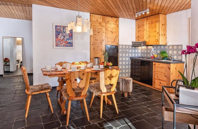 Lovely apartment for 4 guests with TV and balcony