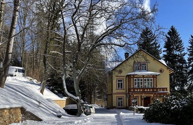 Lovely apartment for 3 people with WIFI, TV and parking