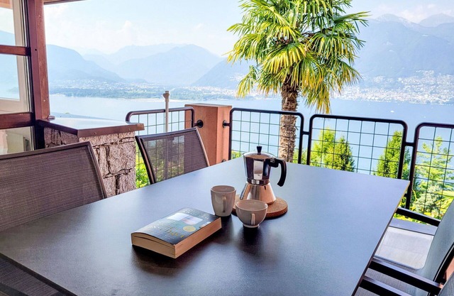 Lovely apartment for 5 people with pool, WIFI, TV and patio