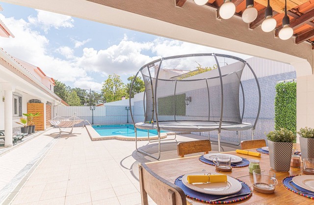 Lovely Aroeira Villa | 3 Bedrooms | Villa Martha | Pleasant Pool Area | Great.