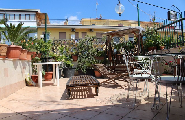 Lovely flat with wonderful private terrace!