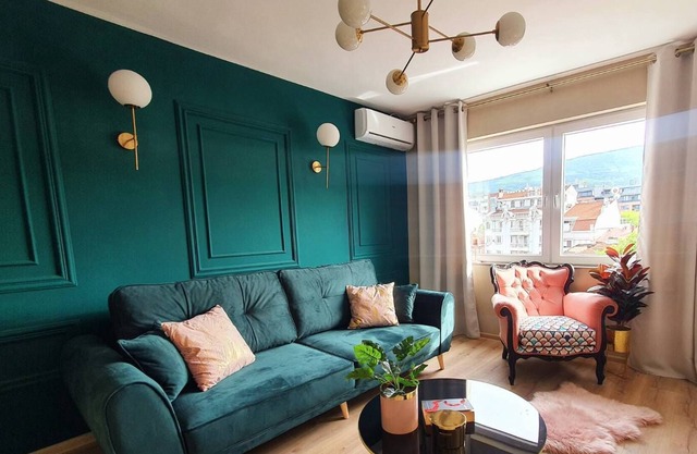 Lovely gem next to main square and city park 60m2