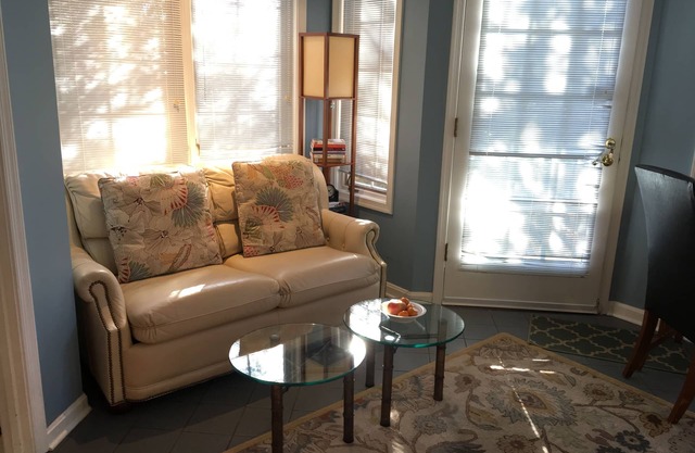 Lovely guest suite in a quiet but close-in neighborhood