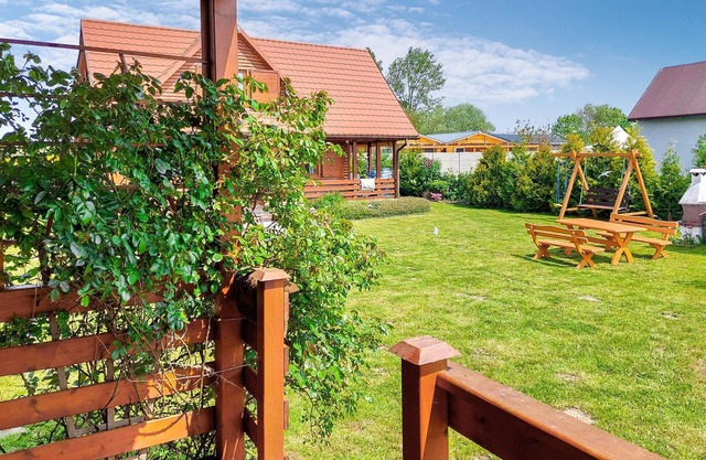 Lovely home in Kladno with kitchen