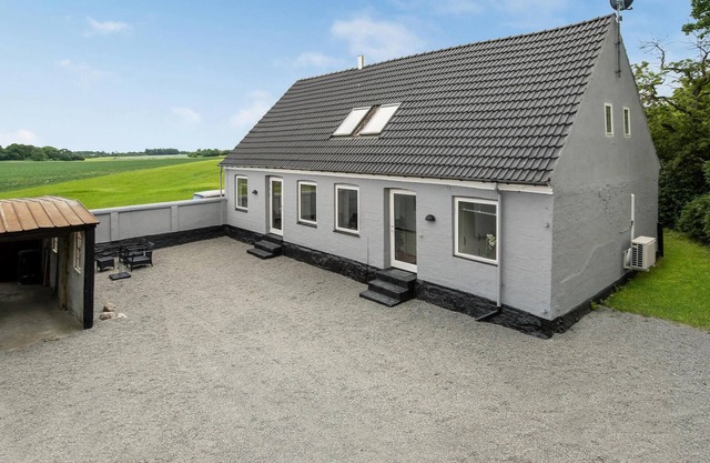 Lovely home in østermarie with WiFi
