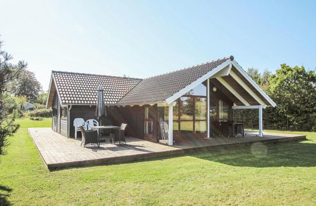 Lovely Home In Samsø With Wifi