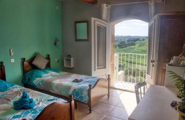Lovlia Bed & Breakfast