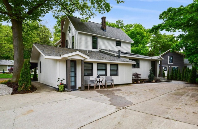 Lucky Lucy - Studio Apartment, Sleeps 2