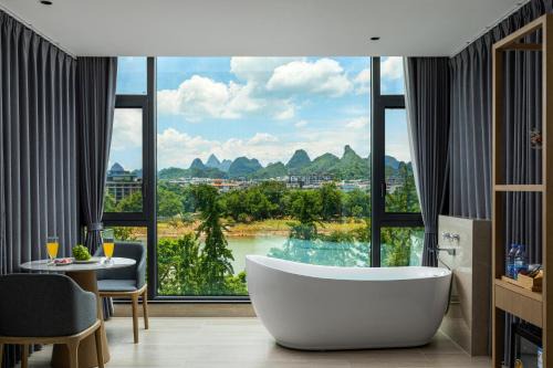 Lux CABINS一方山水