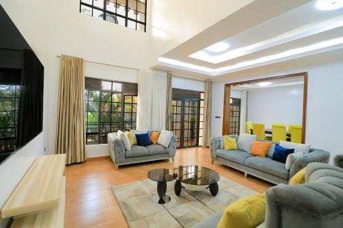 Lux Holidays Villa