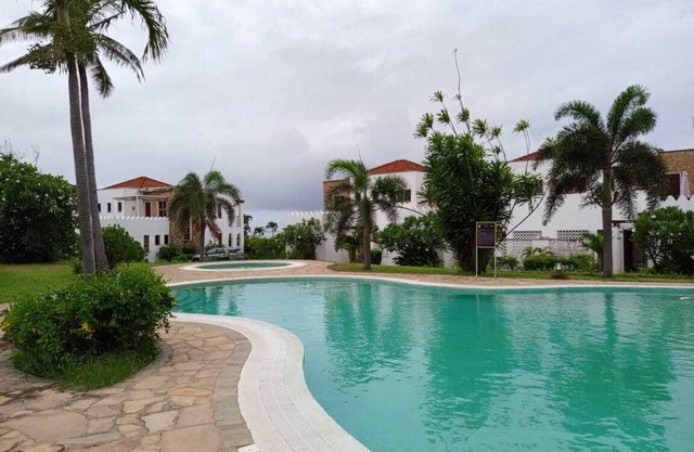 Lux Suites La Vida Sultan Palace Homes