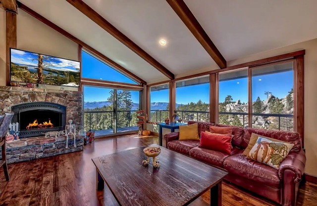 Luxe6 Lakeview Mondern Luxury Estate