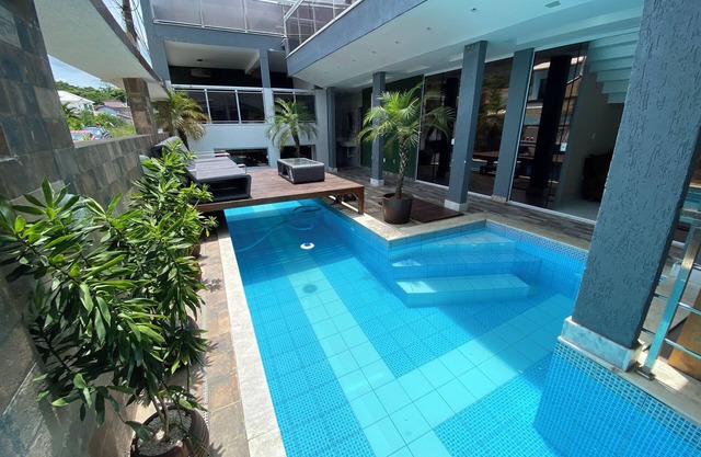 Luxuosa Casa Ilha de Guaratiba