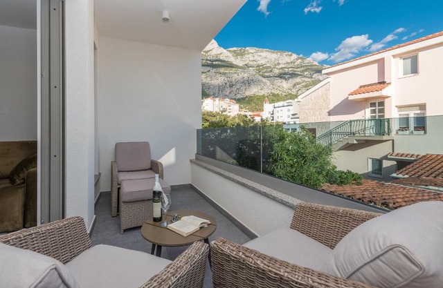 Luxurious new apartment in Makarska