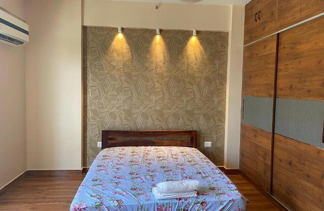 Luxurious Studio apartment at DLF MyPad