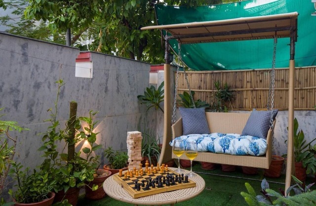 Luxury 3 BHK Apartment with Projector Workstation in Jaipur