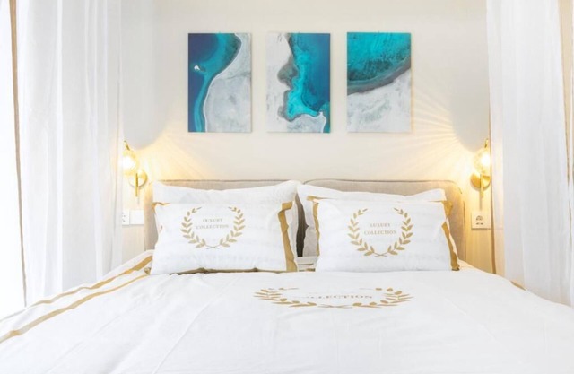 Luxury 4 by OTOTO