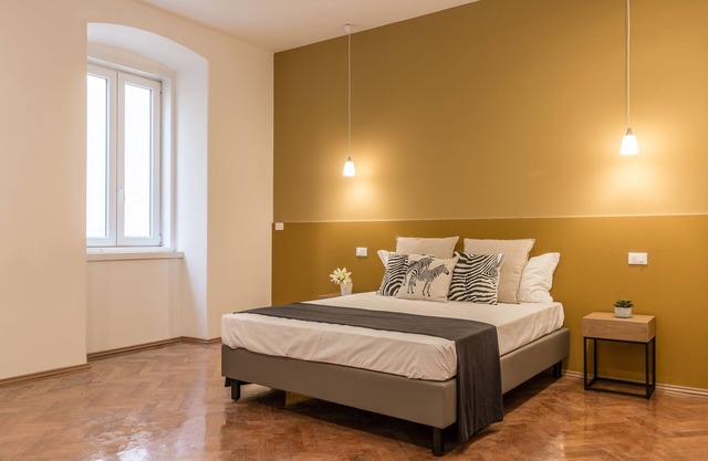 Luxury Apartment Near Central Station of Trieste