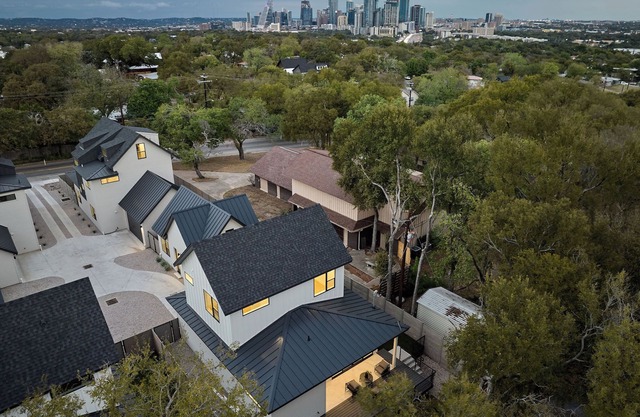 Luxury Austin House | Pool & Game Room |Near DT~2