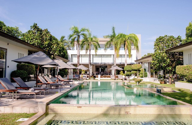 Luxury Beach front Villa Baan Asan Chef and Staff included lth9