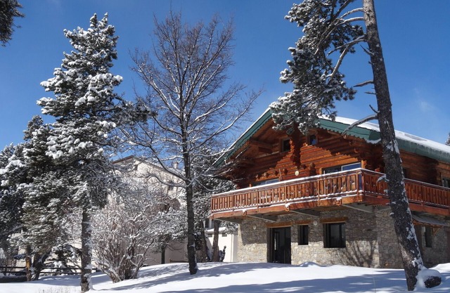 Luxury chalet les Lupins in Font-Romeu/Pyrénées 2000
