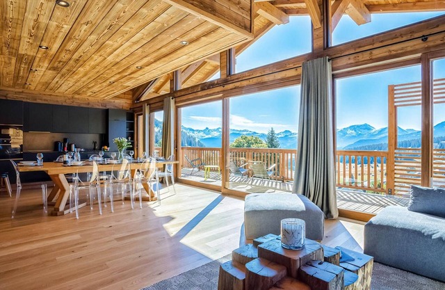 Luxury chalet with jacuzzi, 7 rooms, ski-in, for 15 people