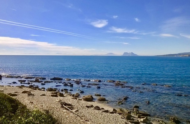 Luxury Duquesa Home with a View