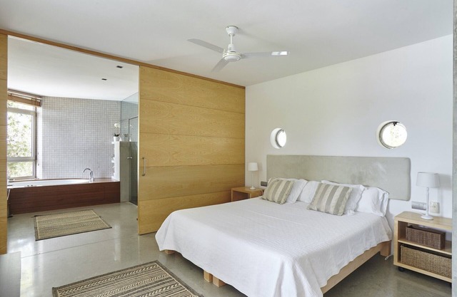 Luxury Ibiza Villa | 5 Bedrooms | Villa Solana | Only 5 minutes from the Famous.