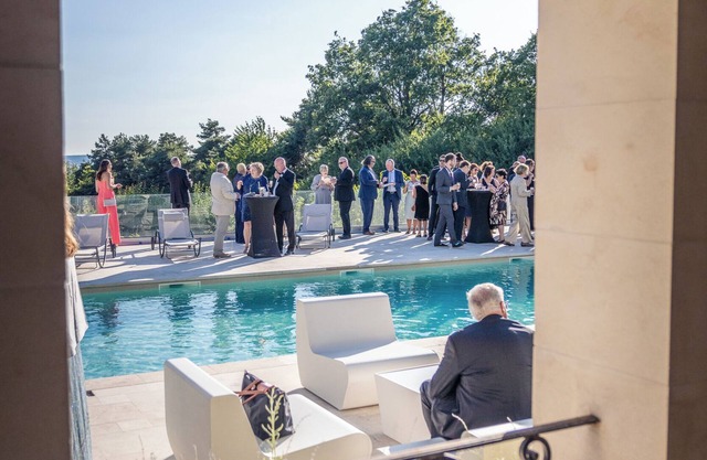 Luxury Estate in Redortiers: A Perfect Retreat for an unforgettable experience.