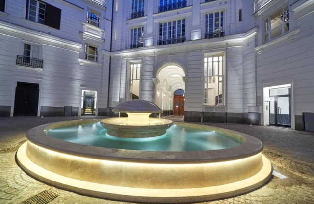 luxury home in the heart of Napoli historical district