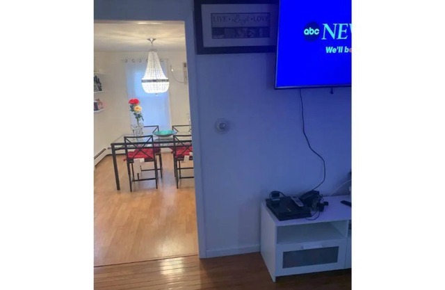 Luxury house in Elmont New York a great location 5 minutes from jfk