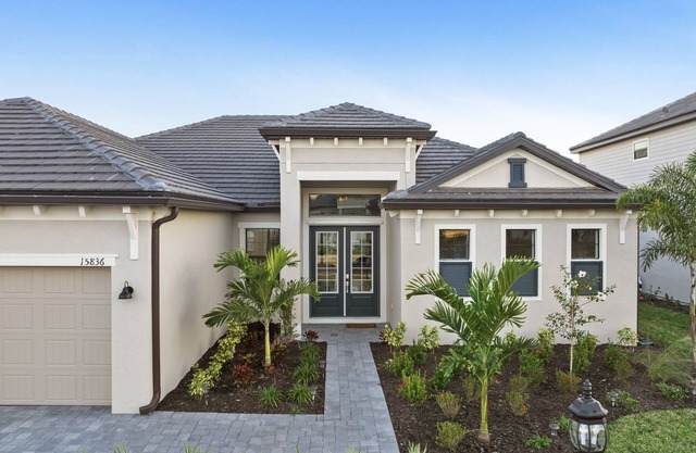 Luxury living in a gorgeous modern rental with access to Pool, Gym and more.