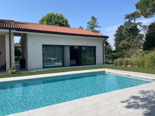 Luxury Loft Ai 2 lecci Relaxing oasis with pool