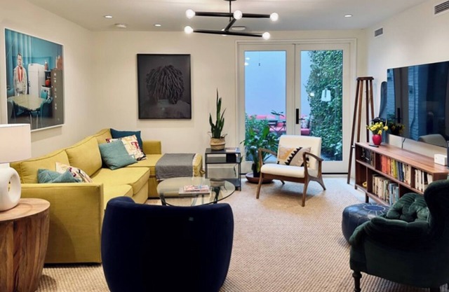 Luxury Manhattan Duplex, 3 BR, 2.5 Bath&Garden-flexible length of stay available